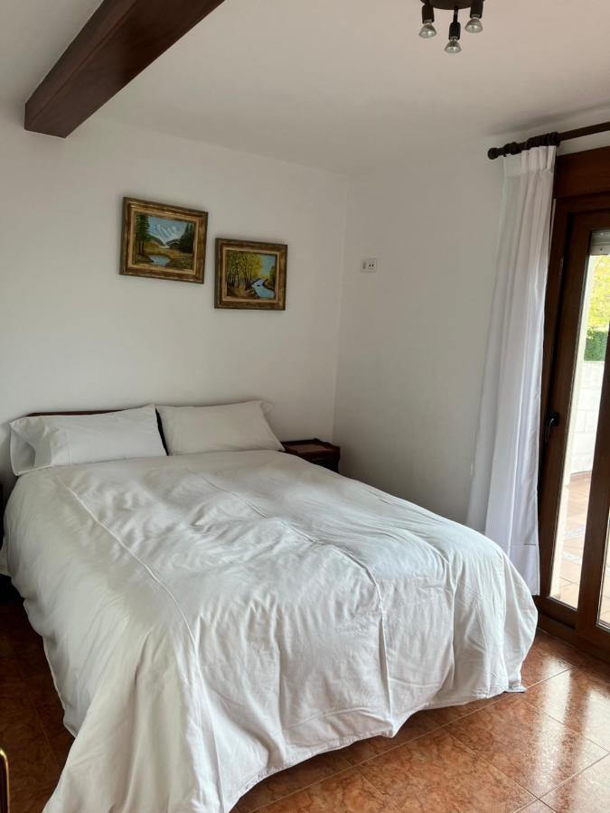 Liencres Tranquilo Con Piscina Comunitaria Apartment Luaran gambar