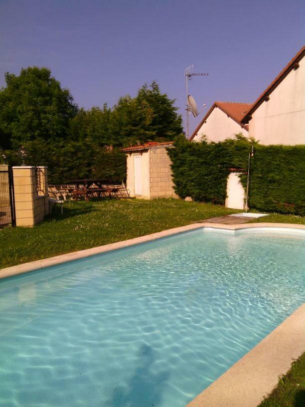 Liencres Tranquilo Con Piscina Comunitaria Apartment Luaran gambar